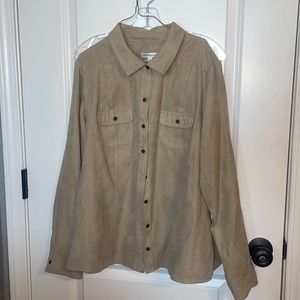 ✨Cream Button Down Top